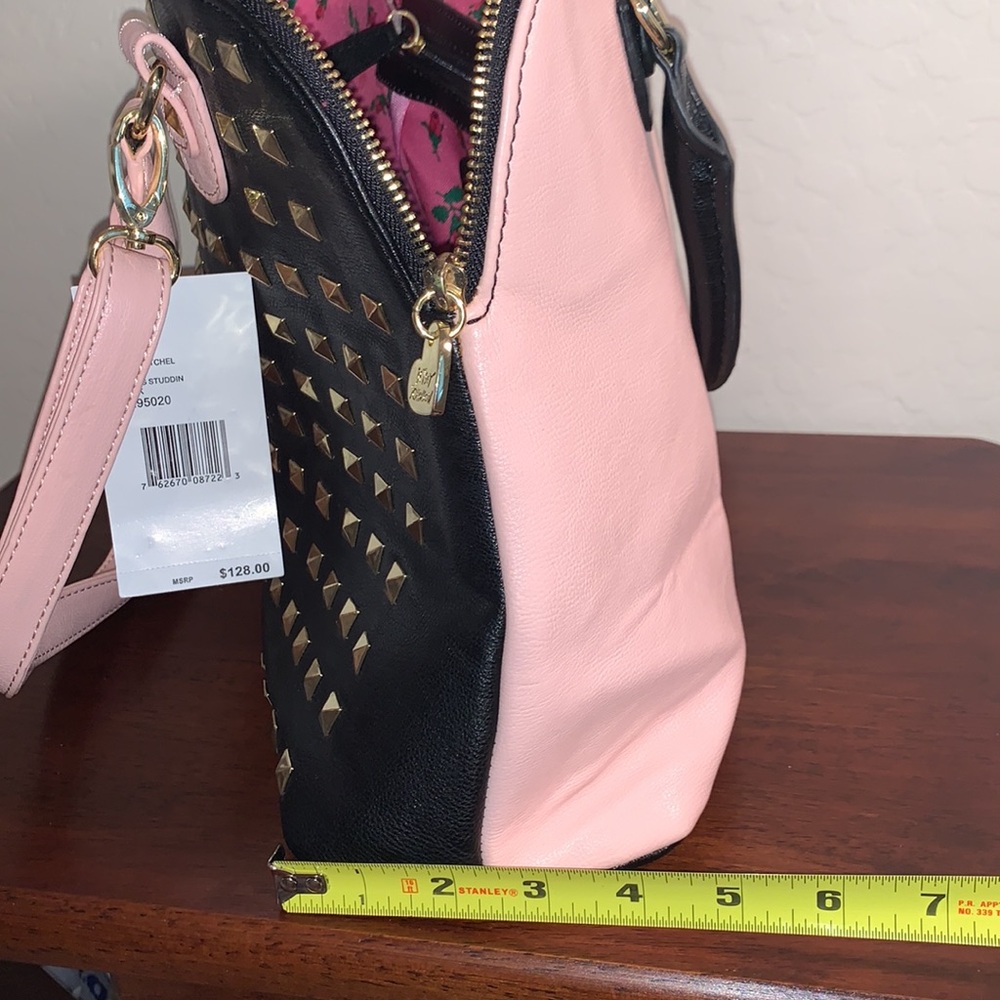 BETSEY JOHNSON BRAND NEW WITH TAGS GORGEOUS SHOULDER HAND BAG - Picture 10 of 10